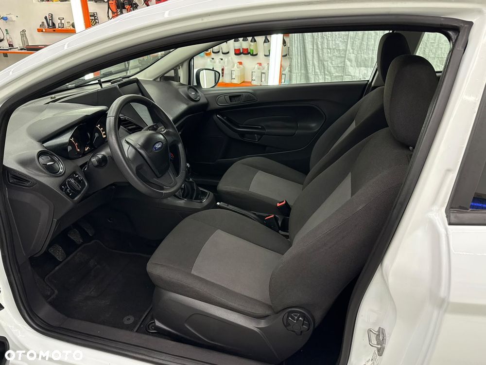 Ford Fiesta 1.25 Trend Edition - 18