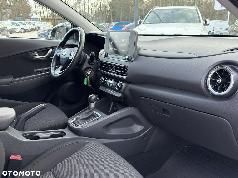 Hyundai Kona - 15
