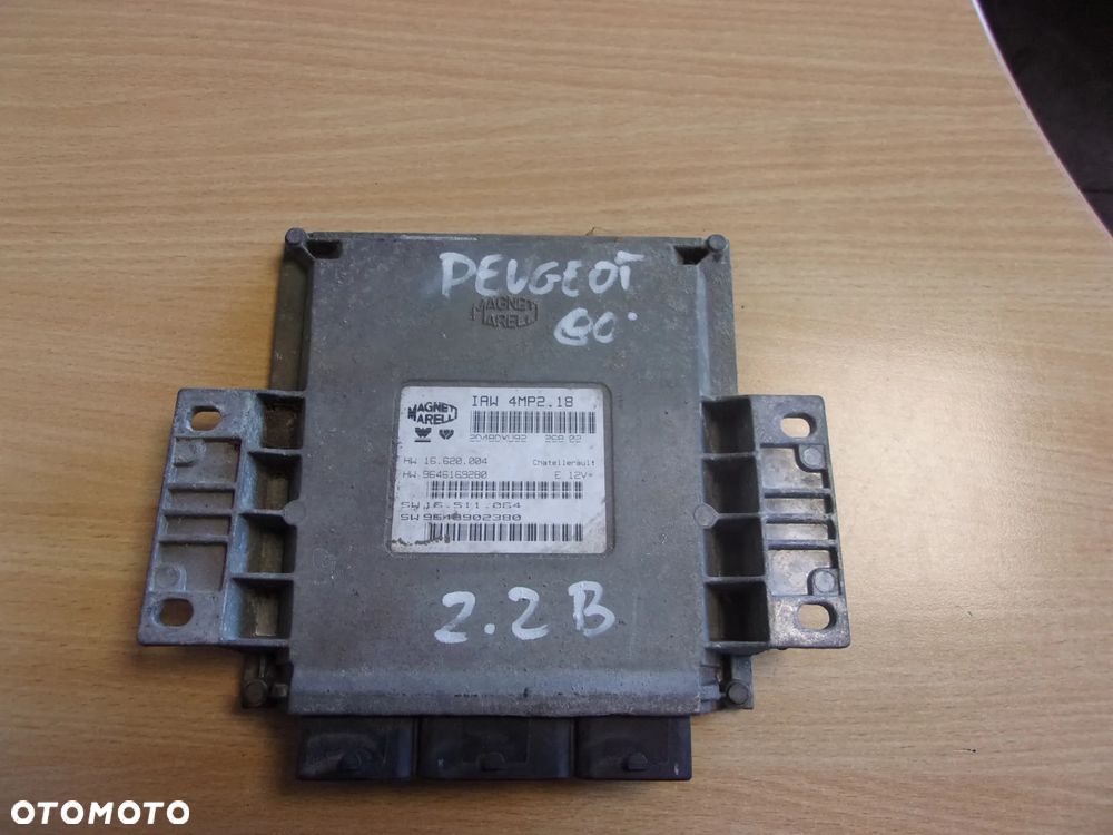STEROWNIK SILNIKA Komputer PEUGEOT 2.2 16V 9646169280 - 1