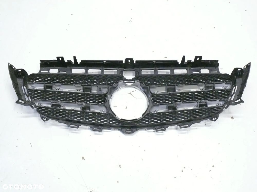 MERCEDES E-KLASA W213 GRILL ATRAPA POD KAMERE - 2