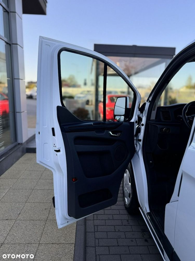 Ford Transit Custom - 14