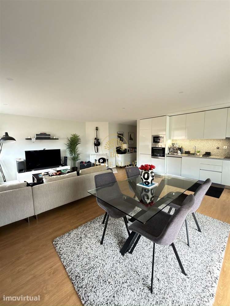 Apartamento T3 com Duas Varandas - Grande imagem: 3/20
