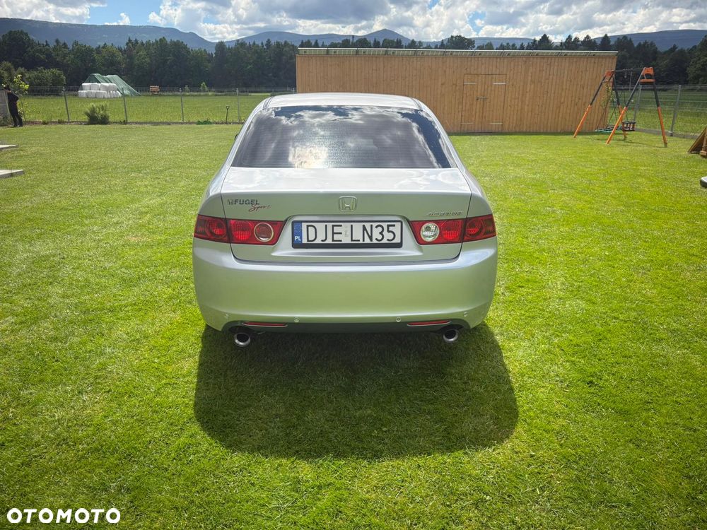 Honda Accord 2.4 i Automatik Executive - 2