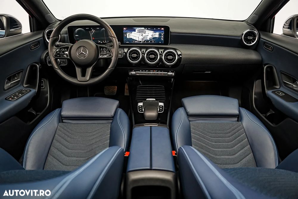 Mercedes-Benz A 200 Sedan 7G-DCT Progressive - 2