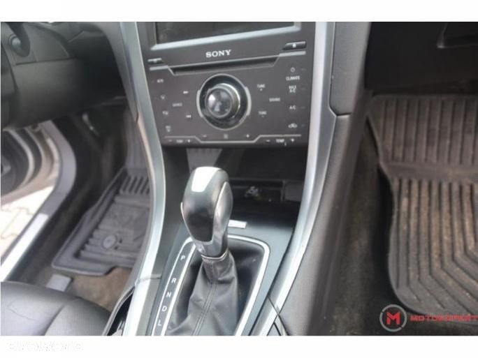 Ford Fusion - 39
