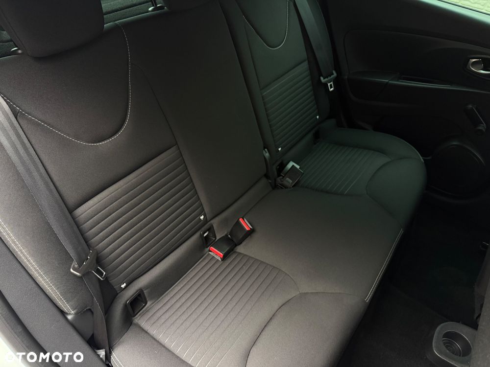 Renault Clio TCe 90 Limited - 35