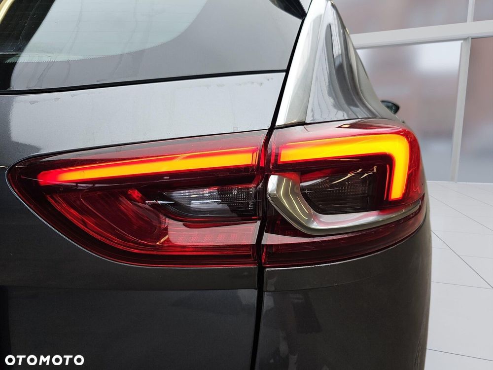 Opel Insignia 2.0 T Elegance S&S - 31
