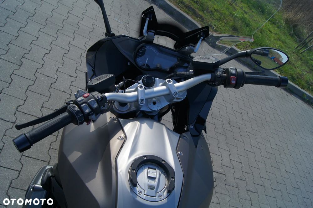 BMW RS - 12