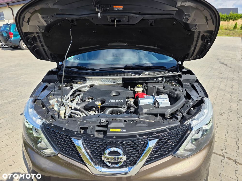 Nissan Qashqai 1.6 DIG-T N-Connecta - 31