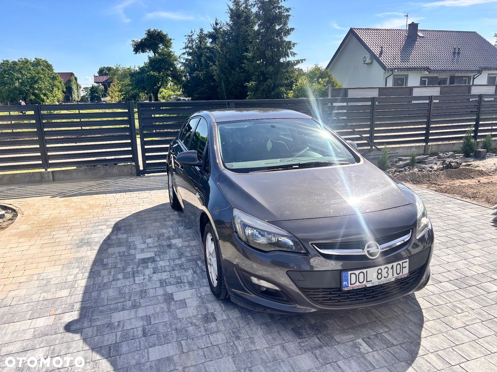 Opel Astra 1.6 Essentia - 3