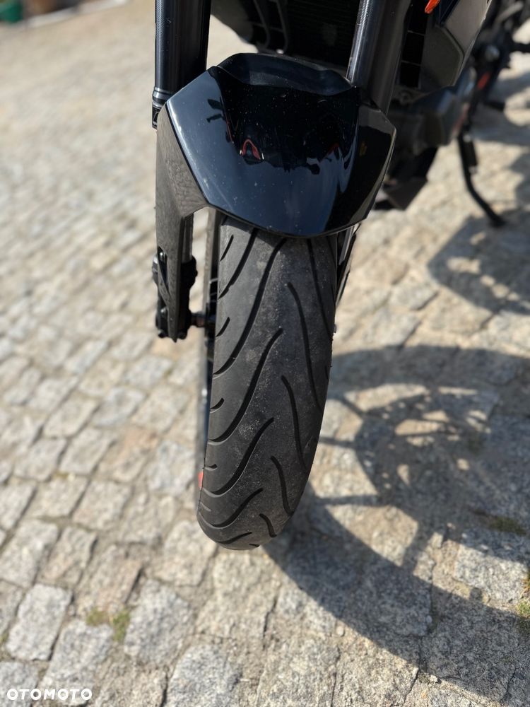 KTM Duke 125 - 8