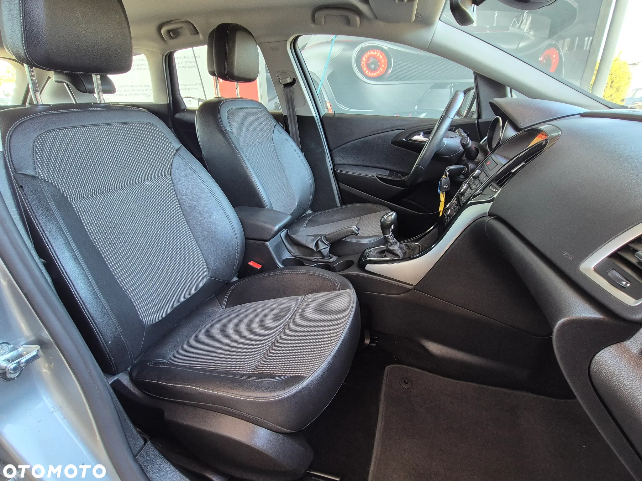 Opel Astra 1.4 Turbo ecoFLEX Start/Stop Color Edition - 33