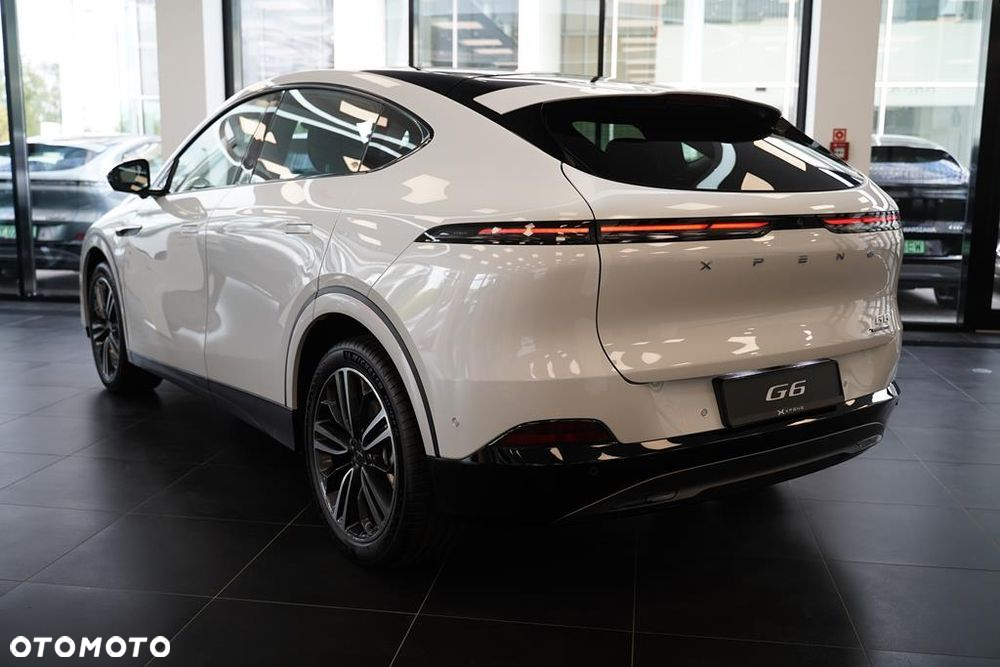 XPeng G6 - 6