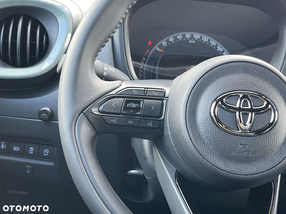 Toyota Aygo X 1.0 VVT-i Style CVT - 13