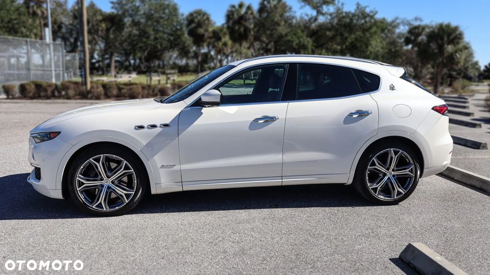 Maserati Levante S Q4 GranLusso - 4