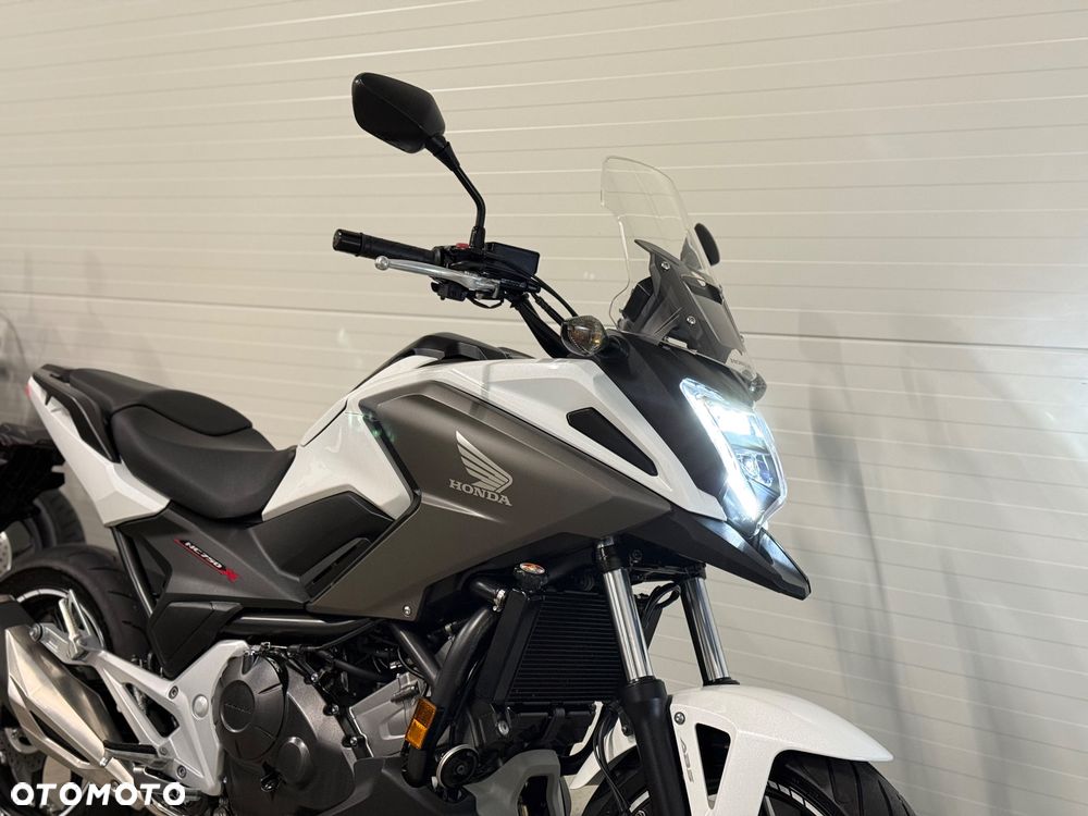 Honda NC - 8