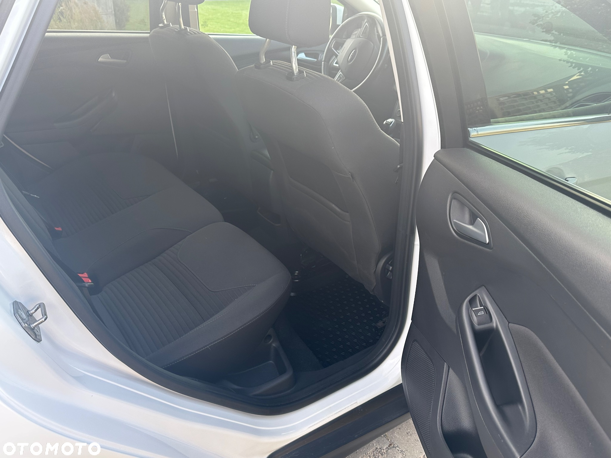 Ford Focus 2.0 TDCi Titanium ASS - 15