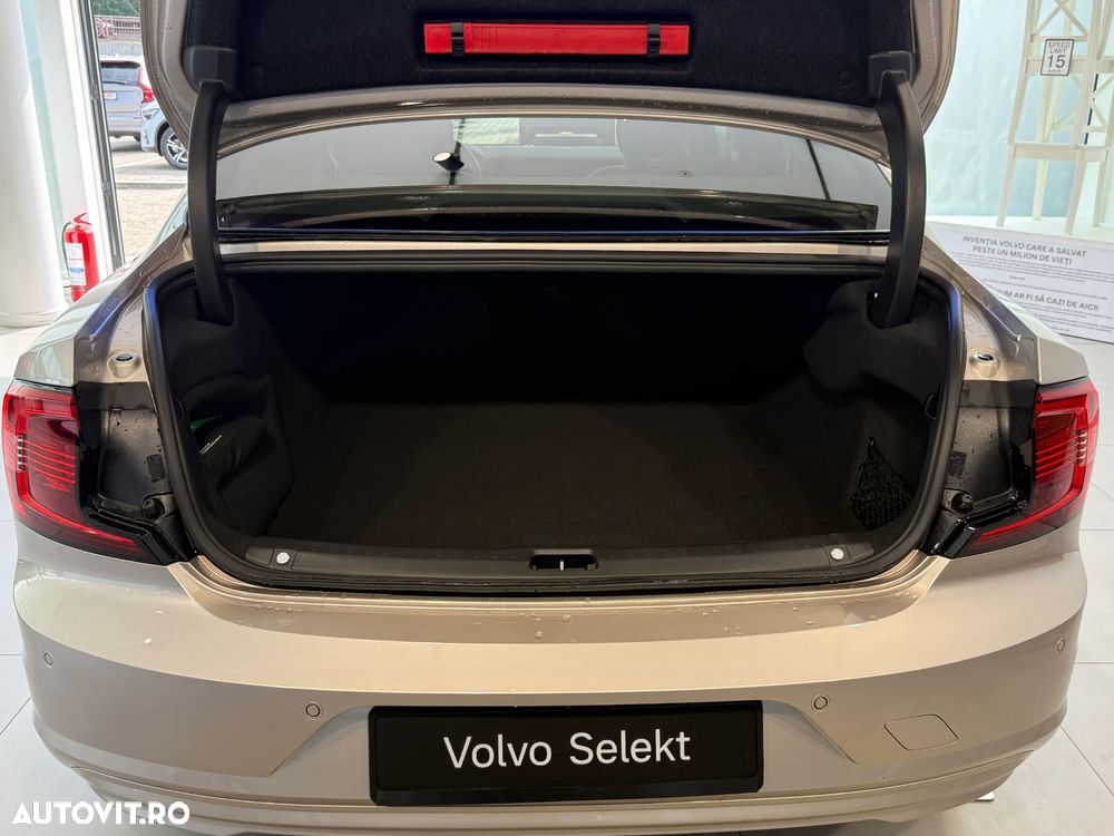 Volvo S90 B5 MHEV AT AWD Core - 10