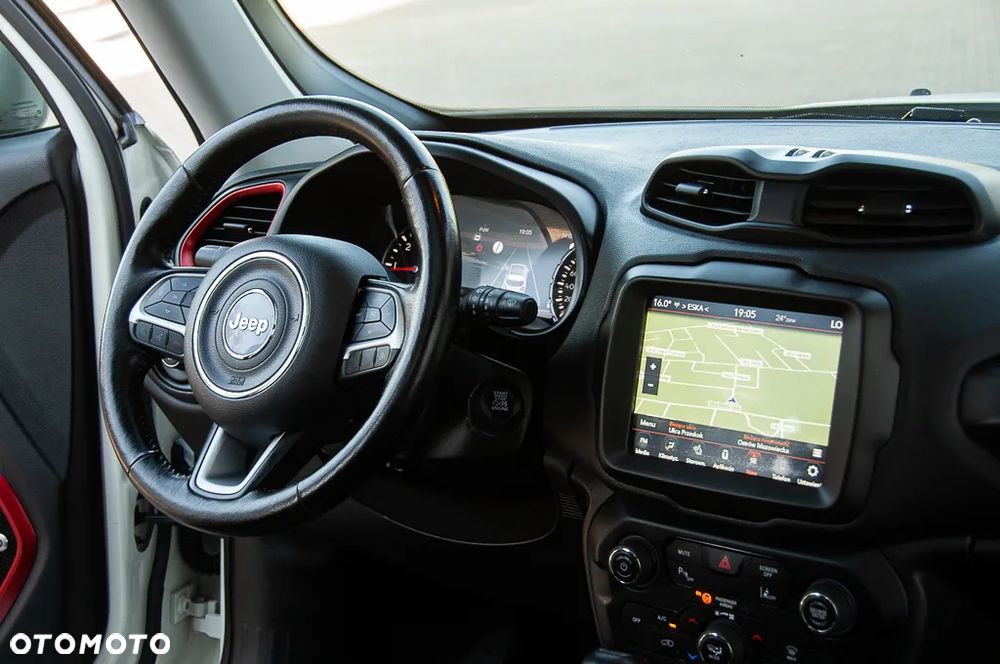 Jeep Renegade - 14