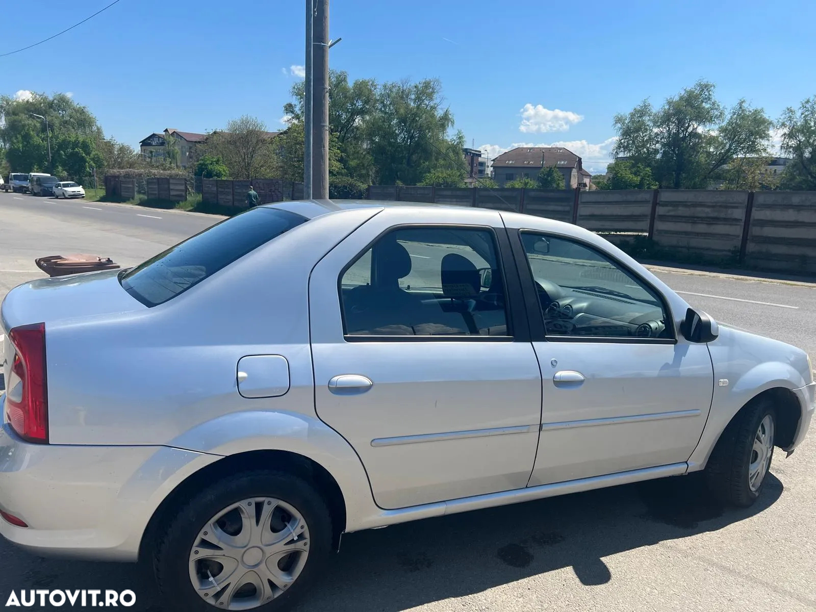 Dacia Logan 1.2 Laureate - 7