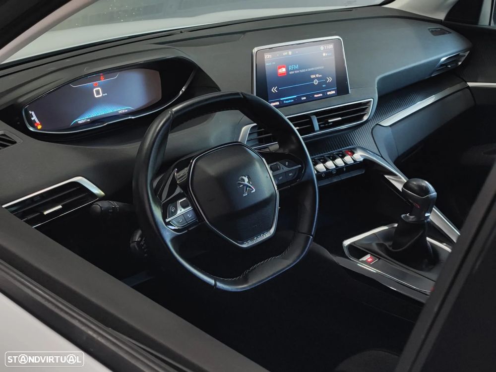 Peugeot 5008 1.6 BlueHDi Active - 28