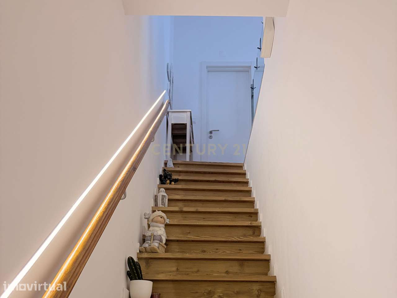 Apartamento T1 no Centro do Barreiro com Acabamentos Modernos - Grande imagem: 2/31