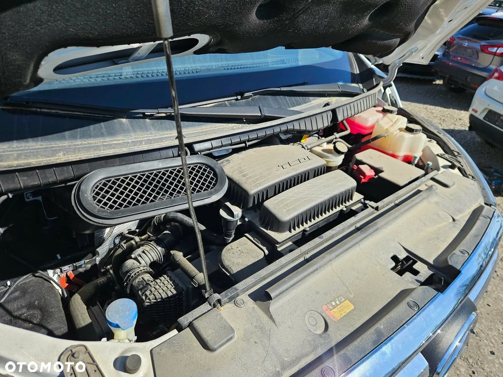 Maxus DELIVER 9  2024 ROK   2.0 Diesel 150kM - 12