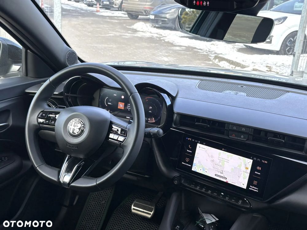 Alfa Romeo Junior 1.2 mHEV Ibrida Speciale eDCT - 15