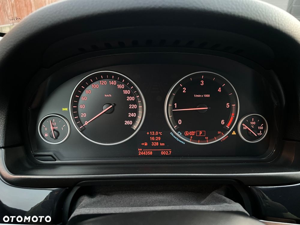 BMW Seria 5 525d - 18