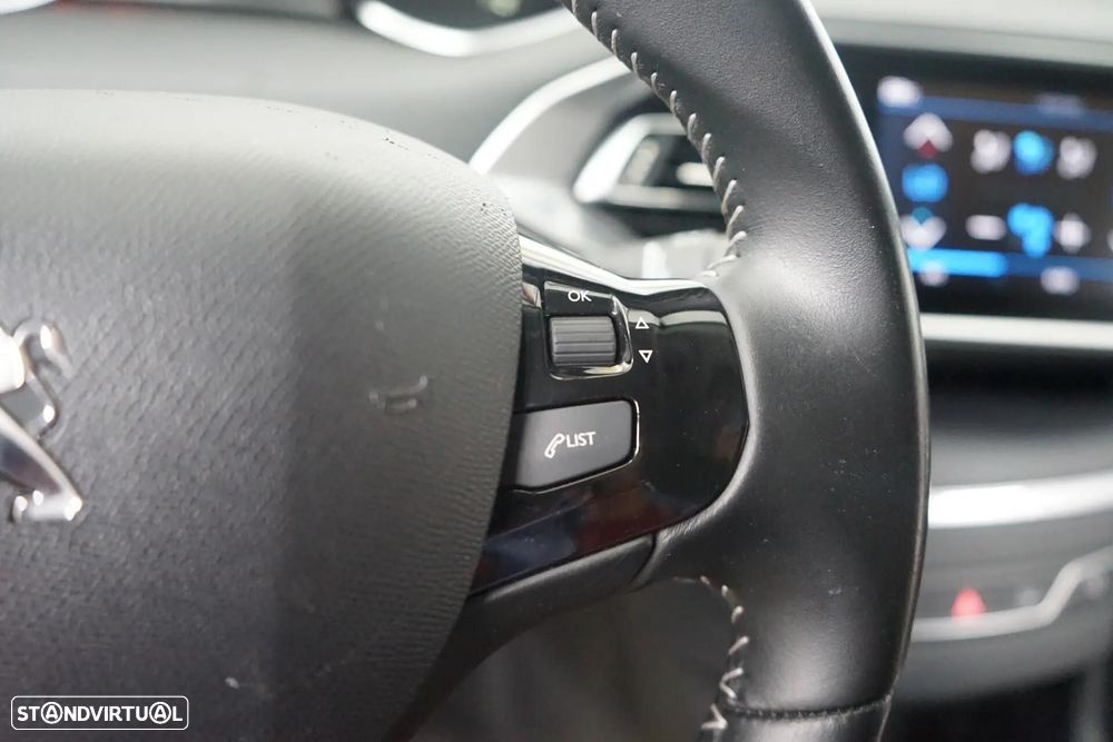 Peugeot 308 SW - 16