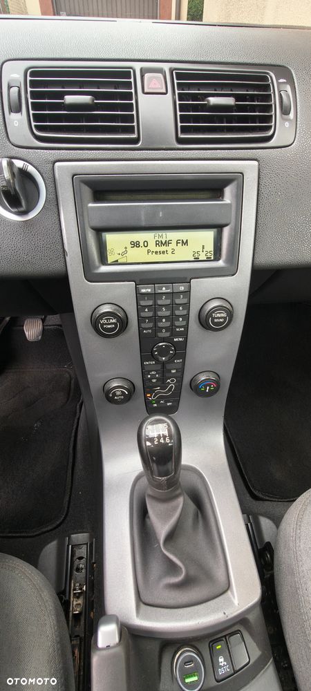 Volvo S40 - 24