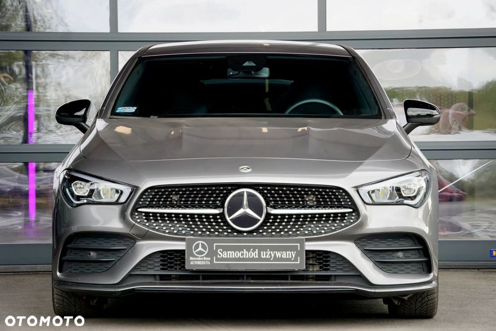 Mercedes-Benz CLA 200 AMG Line 7G-DCT - 3