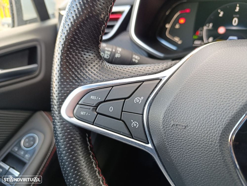 Renault Clio 1.5 Blue dCi RS Line - 10