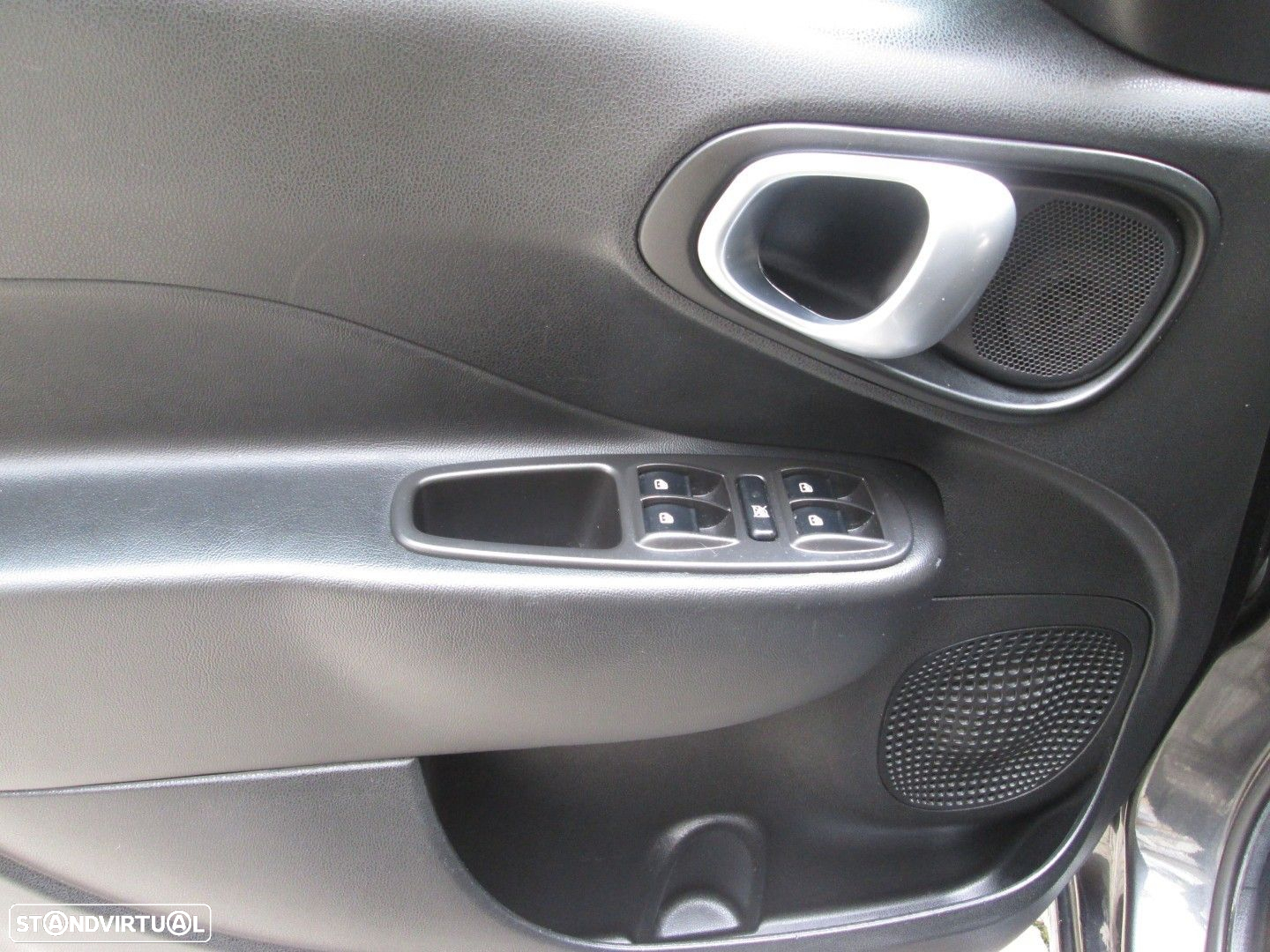 Fiat 500L Living 1.6 MJ S&S - 8