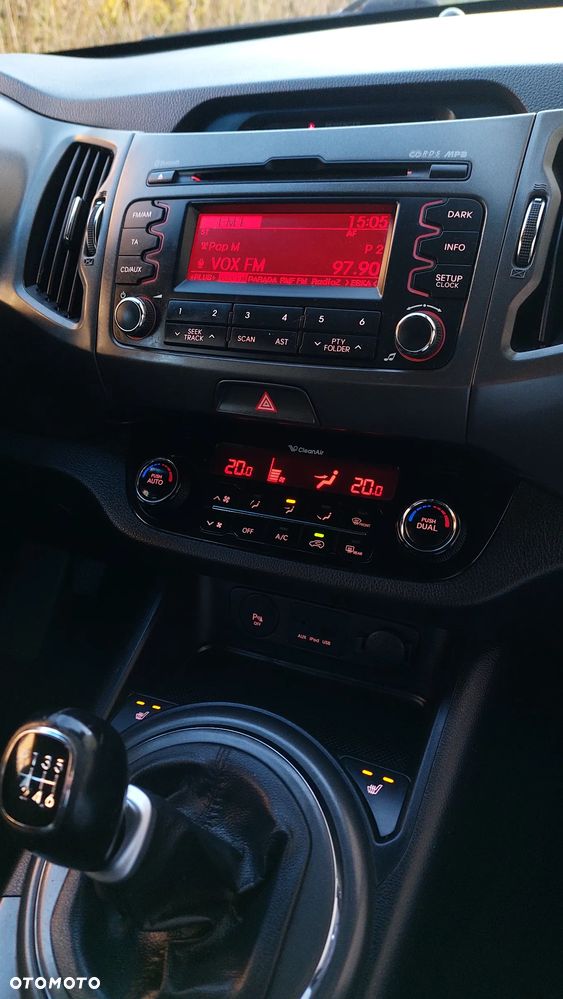 Kia Sportage 2.0 CRDI 4WD Dream-Team Edition - 32