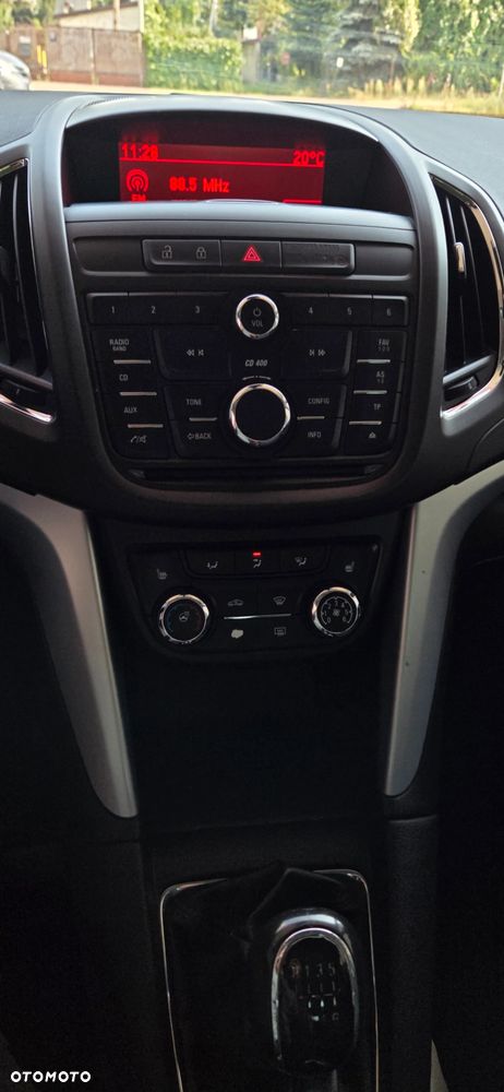 Opel Zafira Tourer 1.4 Turbo ecoFLEX Start/Stop Business Edition - 24