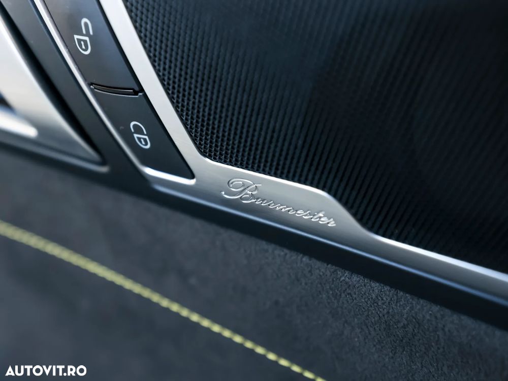 Mercedes-Benz AMG GT S Coupe Speedshift 7G-DCT - 32