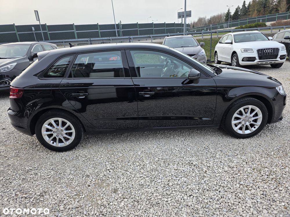 Audi A3 Sportback 2.0 TDI Sport - 8
