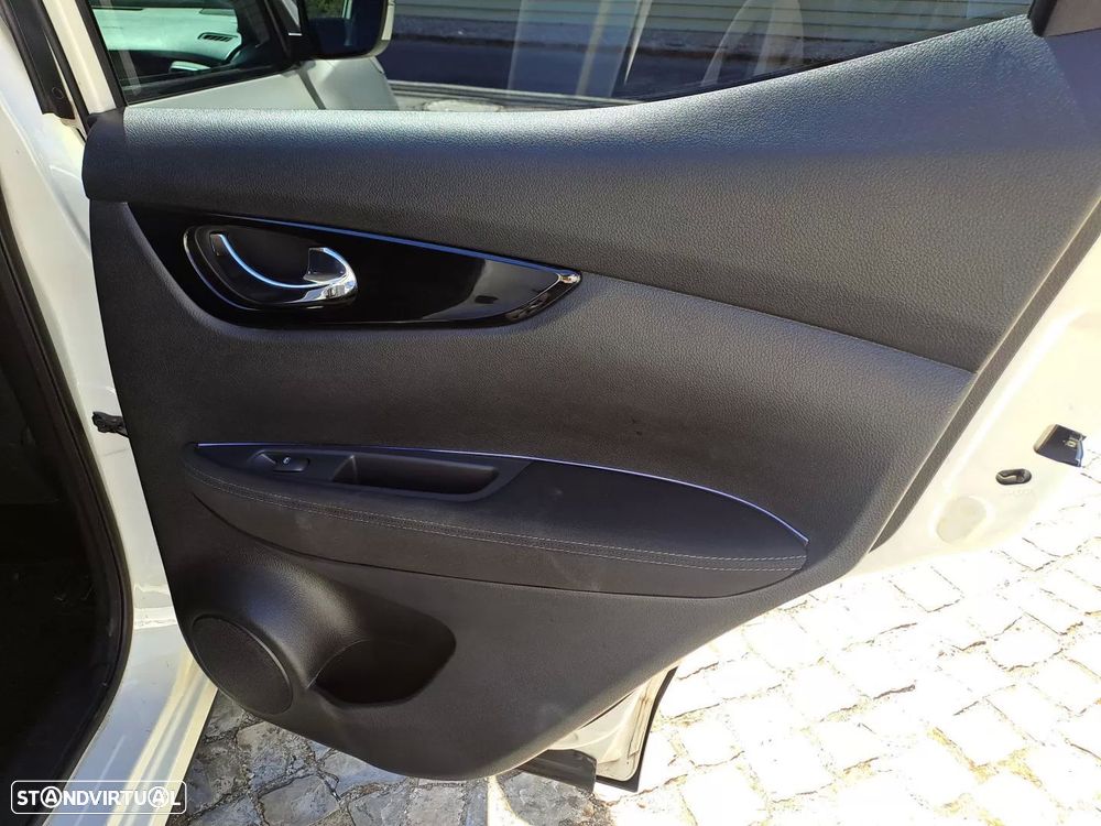 Nissan Qashqai 1.5 dCi Tekna - 19