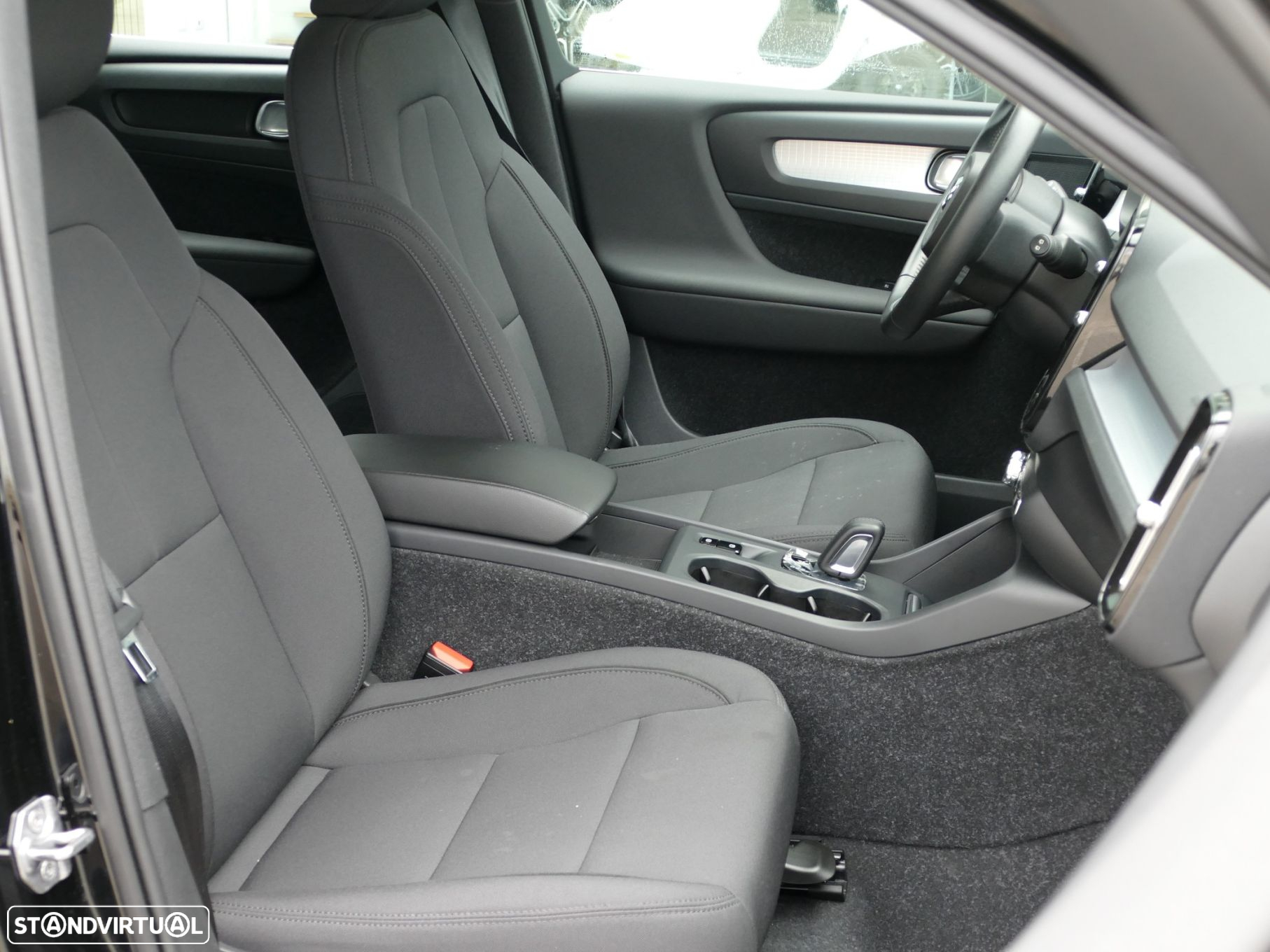 Volvo XC 40 1.5 T4 PHEV Inscription Expression - 28