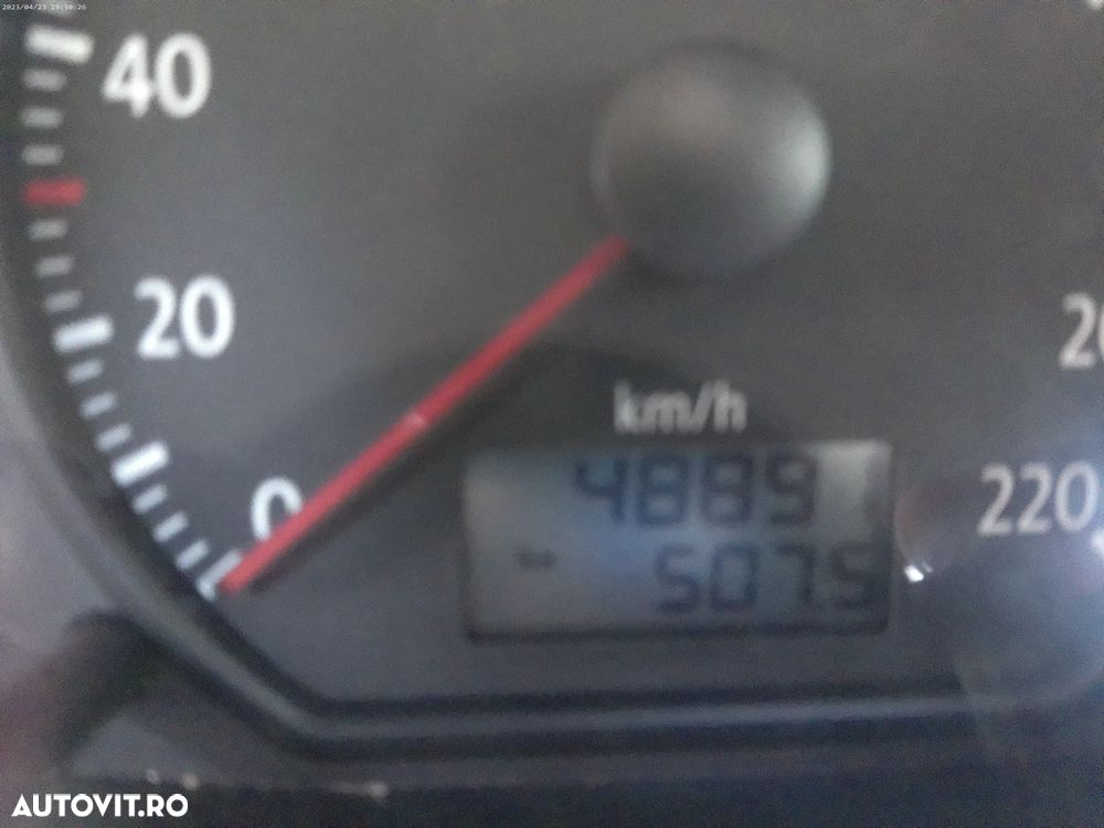 Volkswagen Polo 1.2 Attractive - 7