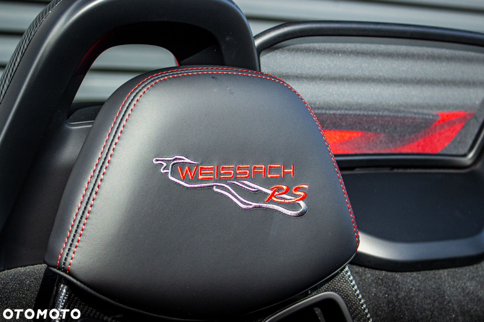 Porsche 718 Spyder - 25