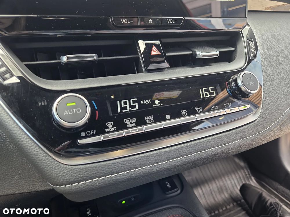 Toyota Corolla 2.0 Hybrid GR Sport - 41