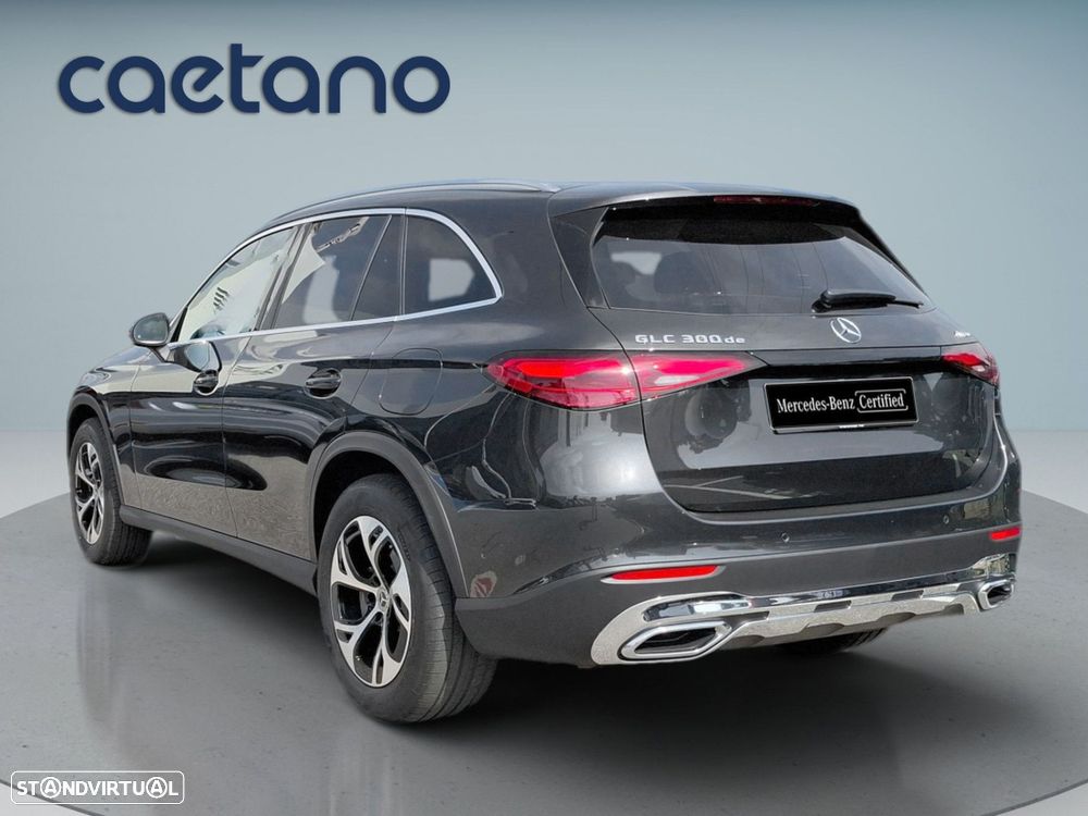 Mercedes-Benz GLC 300 de 4Matic - 6