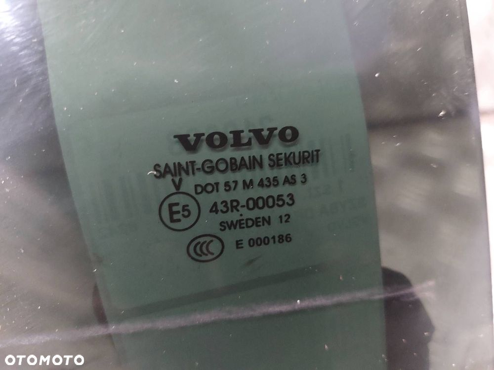 SZYBA DRZWI PRAWY TYŁ VOLVO XC60 I CIEMNA 2012R - 2