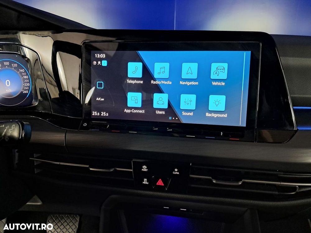 Volkswagen Golf - 16