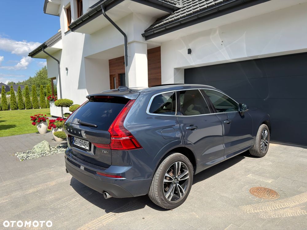 Volvo XC 60 T5 AWD Geartronic Momentum - 5