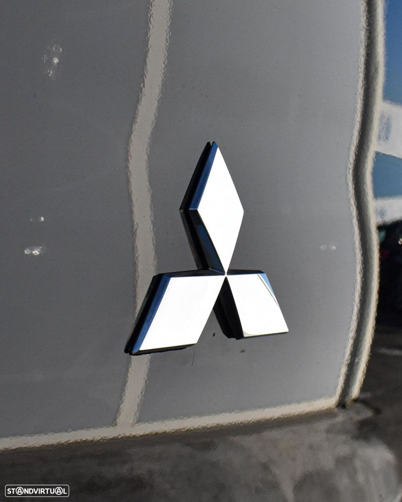 Mitsubishi Lancer 1.5 Invite - 12