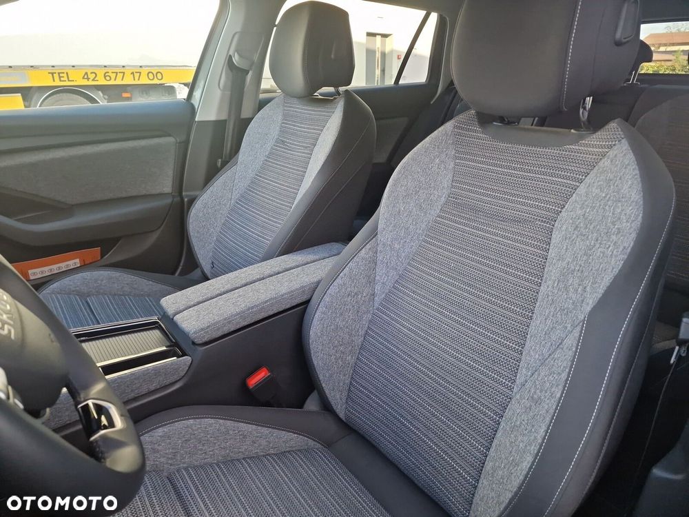 Skoda Superb 1.5 TSI mHEV Selection DSG - 12