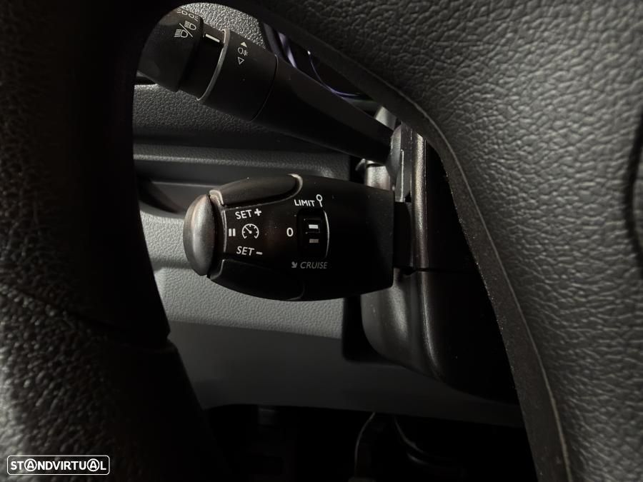 Citroën Spacetourer 1.5 BlueHDi XL Business — fotografia 16